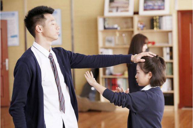 剧认真起来真是好看的可怕!j9九游真人游戏第一品牌网(图23) 剧认真起来真是好看的可怕!j9九游真人游戏第一品牌网(图23)