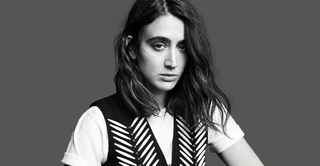 章已启美妆、香氛与腕表共赴闪耀时刻j9国际站登录“伊”手快报 节庆序(图19)