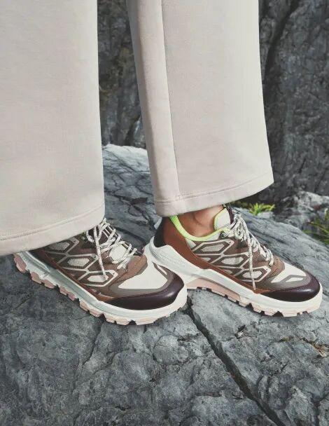 章已启美妆、香氛与腕表共赴闪耀时刻j9国际站登录“伊”手快报 节庆序(图15)