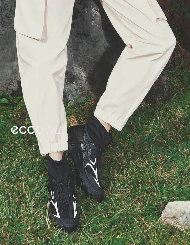 章已启美妆、香氛与腕表共赴闪耀时刻j9国际站登录“伊”手快报 节庆序(图13)